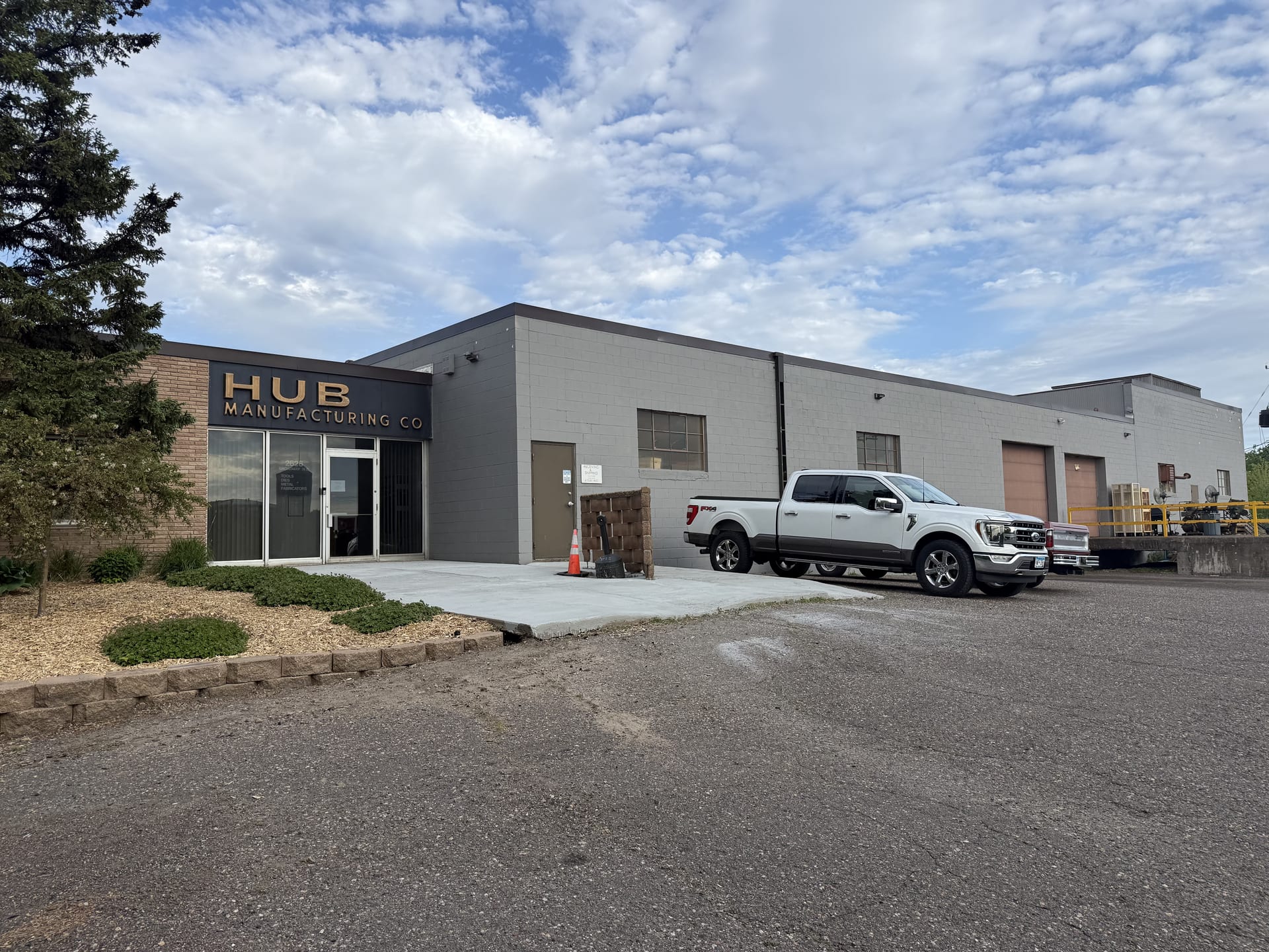 Hub Manufacturing facility — Minneapolis